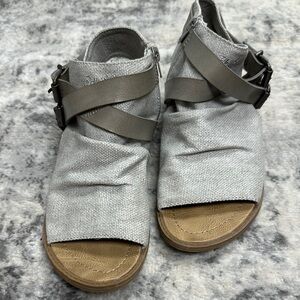 Stylish Gray Women's Sandals